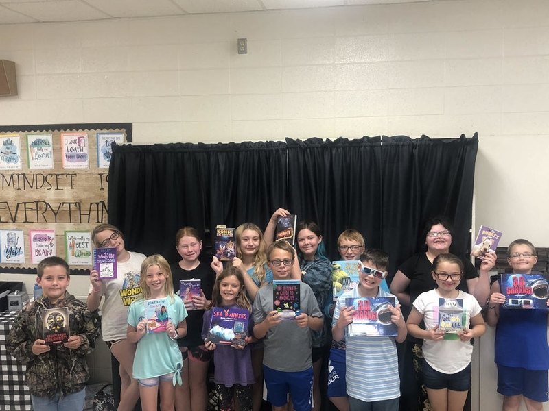 ELEMENTARY BOOK FAIR ENDS FRIDAY, SEPTEMBER 23, 2022 Alton School District, MO